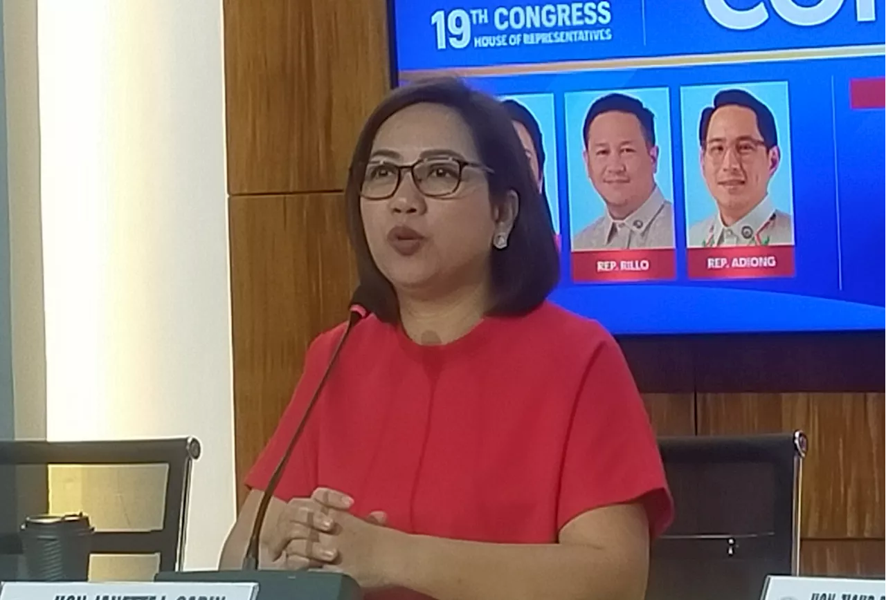 'Weak leadership': Garin blames Duterte-era DOH chief for 7M expired Covid-19 jabs