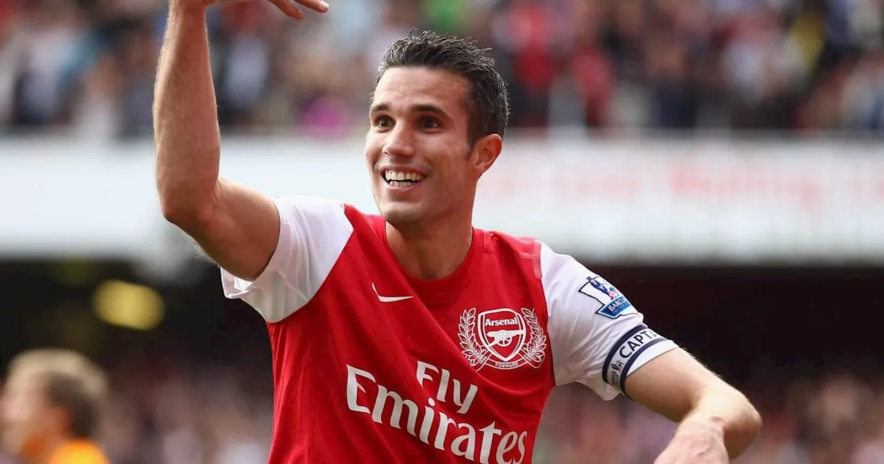 Robin van Persie insists Arsenal fans are still 'sensitive' over Man Utd move