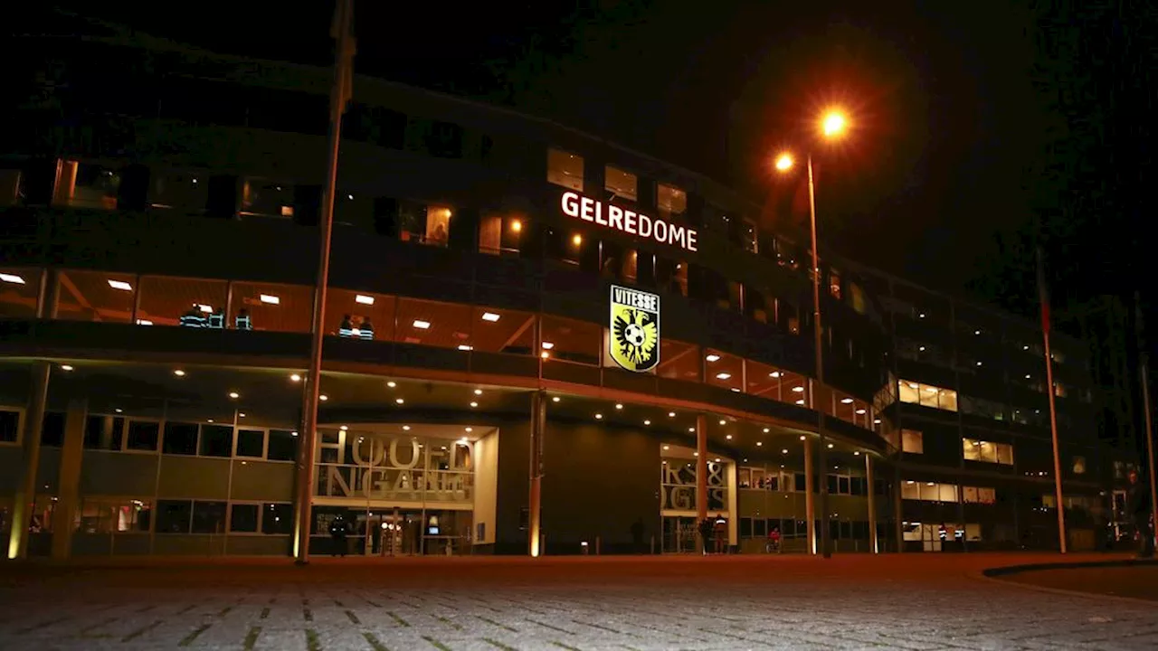 Gelredome maakt zich op voor gevecht Verhoeven-Rigters • Veel BN'ers in publiek