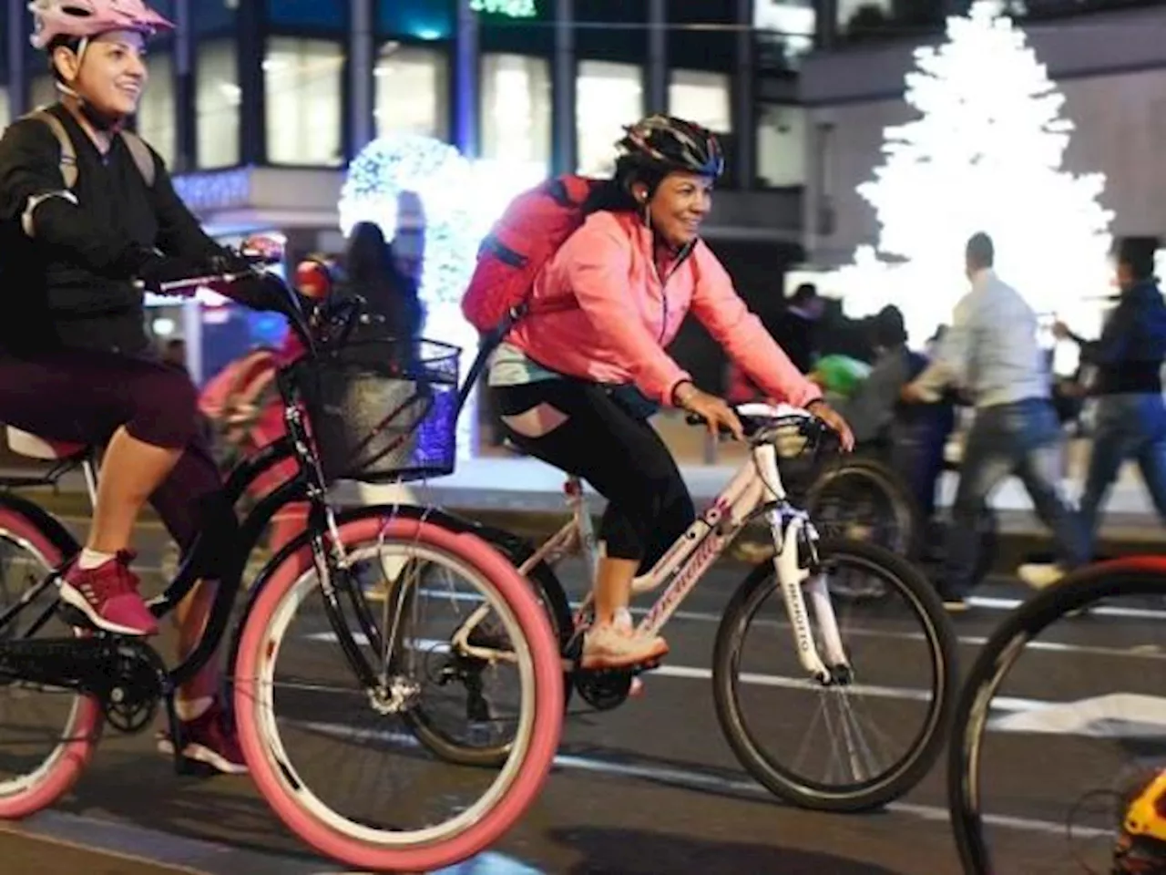 ¿Cuándo será la próxima ciclovía nocturna en Bogotá? Horarios y cierres de calles