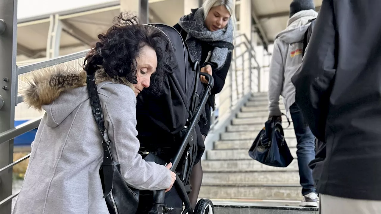 Gare de Dinant : « Il ne faut pas avoir une canne, une poussette ou une chaise roulante », déplore une navetteuse