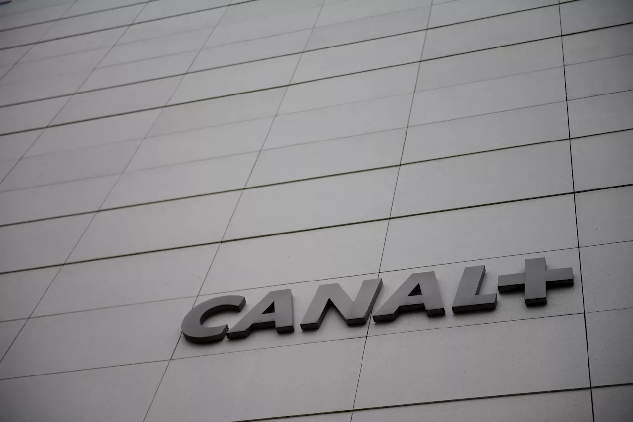 Canal+ annonce supprimer 250 postes, dont 150 liés à la fin de C8