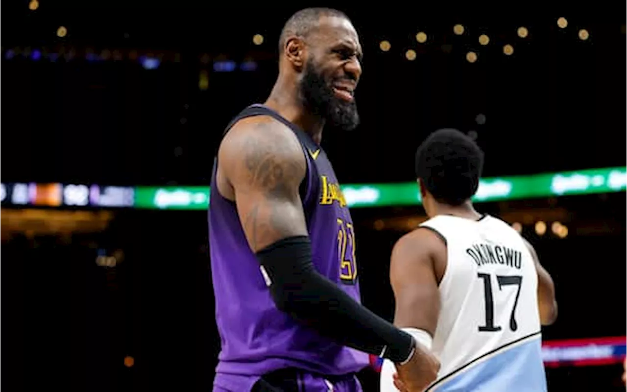 NBA, risultati della notte: i Lakers perdono anche ad Atlanta, Boston batte Milwaukee