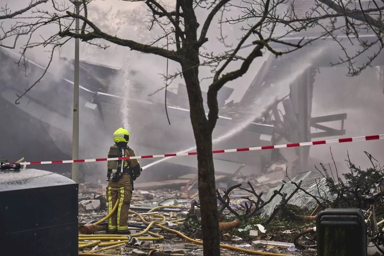 An explosion has caused several injuries and damaged apartments in a Dutch city