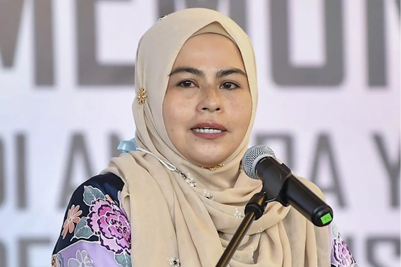 Rise and shine, Noraini tells Wanita BN