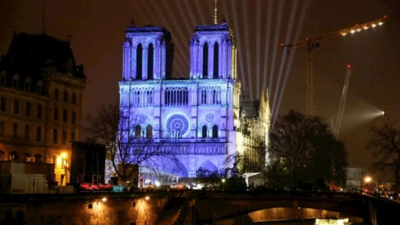 Frisch restaurierte Pariser Kathedrale Notre-Dame öffnet nach Brand von 2019 wieder