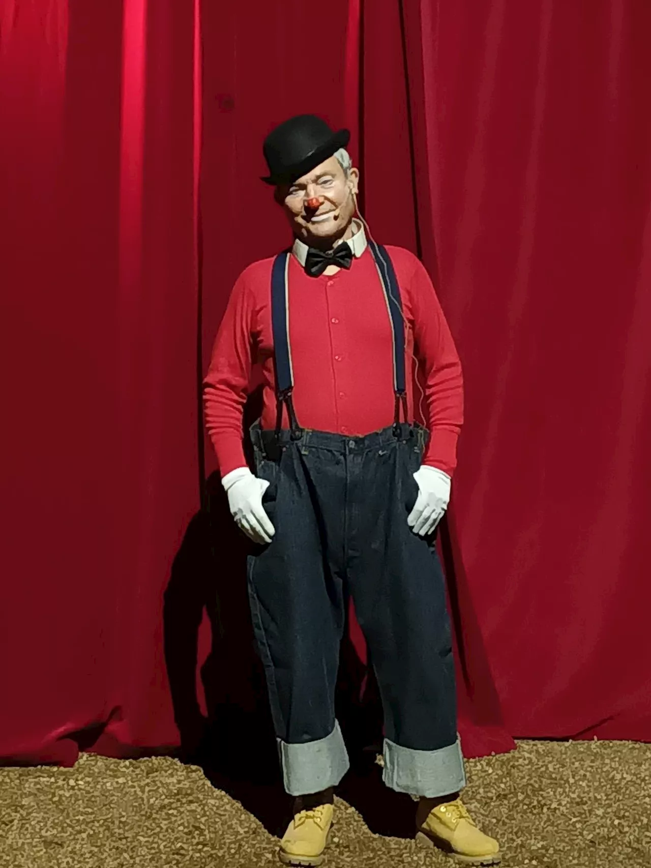 « Avec un numéro de clown, je vais au bout de mes rêves » confie Martin Lamotte depuis le Festival du cirque de Périgny