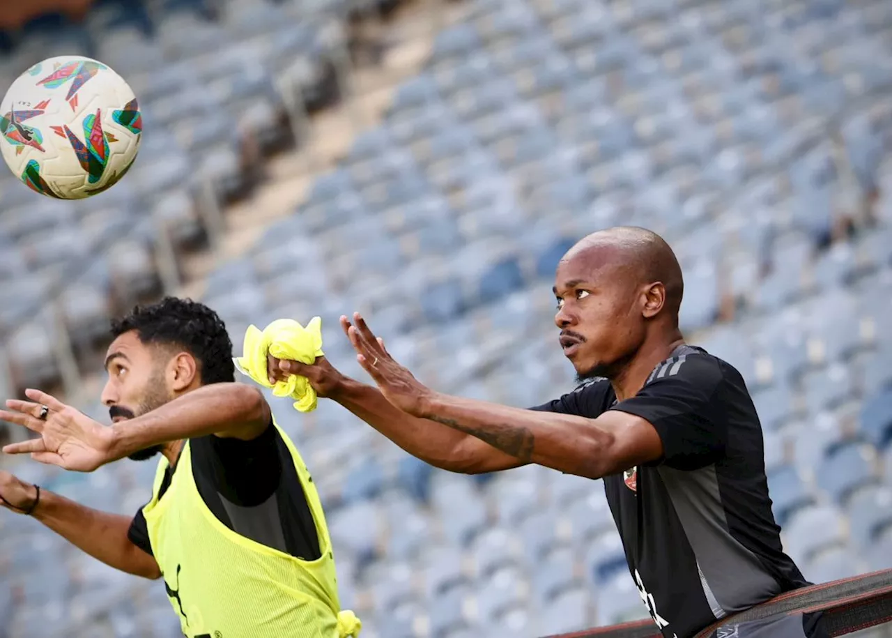 Four Photos: Al Ahly train at the Orlando Stadium