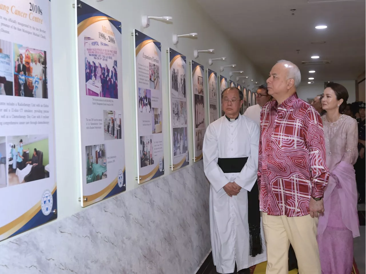 Sultan Nazrin berangkat sambutan 50 tahun Hospital Fatimah