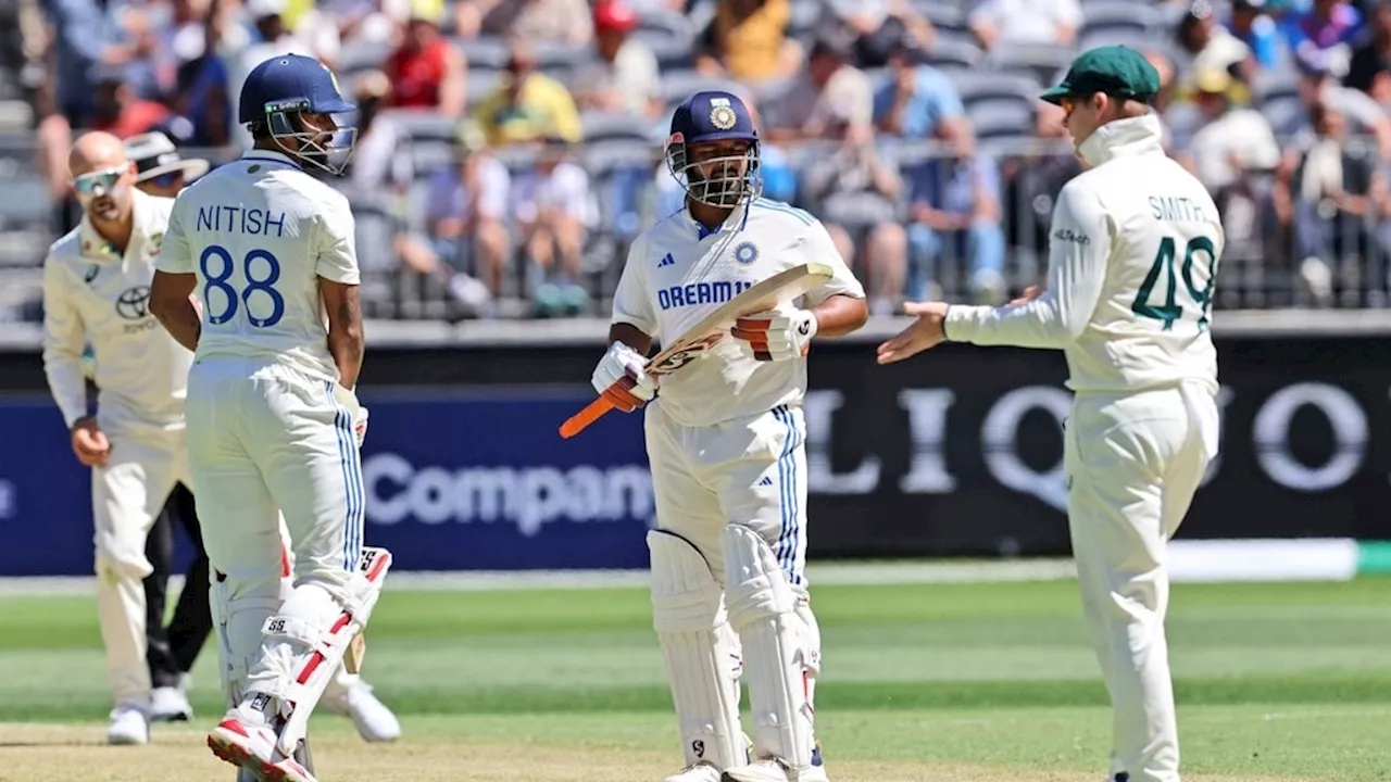 IND vs AUS 2nd Test Day 3 Live Score: भारतीय टीम को बहुत बड़ा झटका... ऋषभ पंत OUT, स्टार्क ने किया शिकार