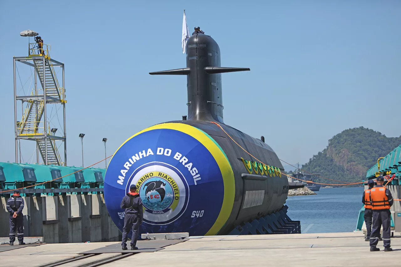 Les sous-marins Scorpène construits à Cherbourg : les Frenchies sont là !