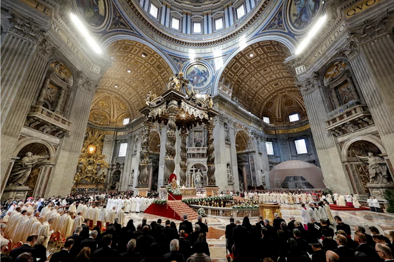 Messa per i nuovi cardinali a San Pietro