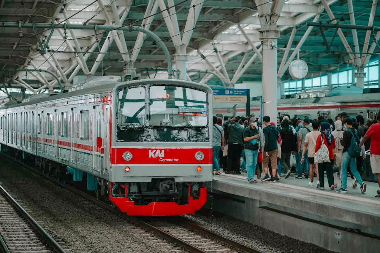 KAI: 333 juta penumpang manfaatkan kereta api di Jabodetabek