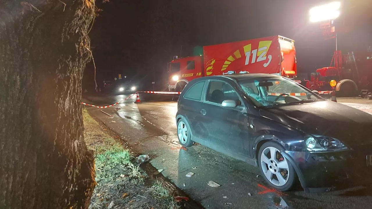 Tödlicher Autounfall: Auto erfasst 65-jährigen Fußgänger