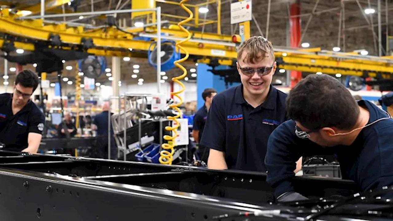 Leyland Trucks welcomes 25 new apprentices