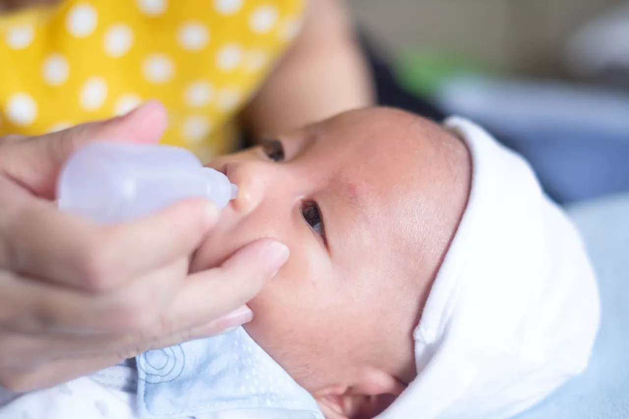 3 erreurs à ne pas commettre lors du lavage de nez de Bébé