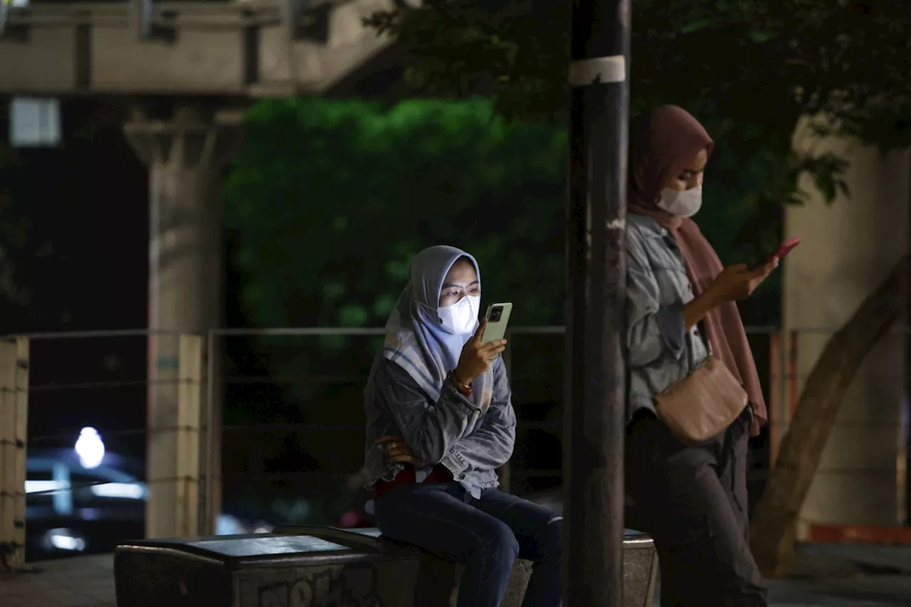 Dibandingkan Memakai Gawai, Kesepian Lebih Memicu Insomnia