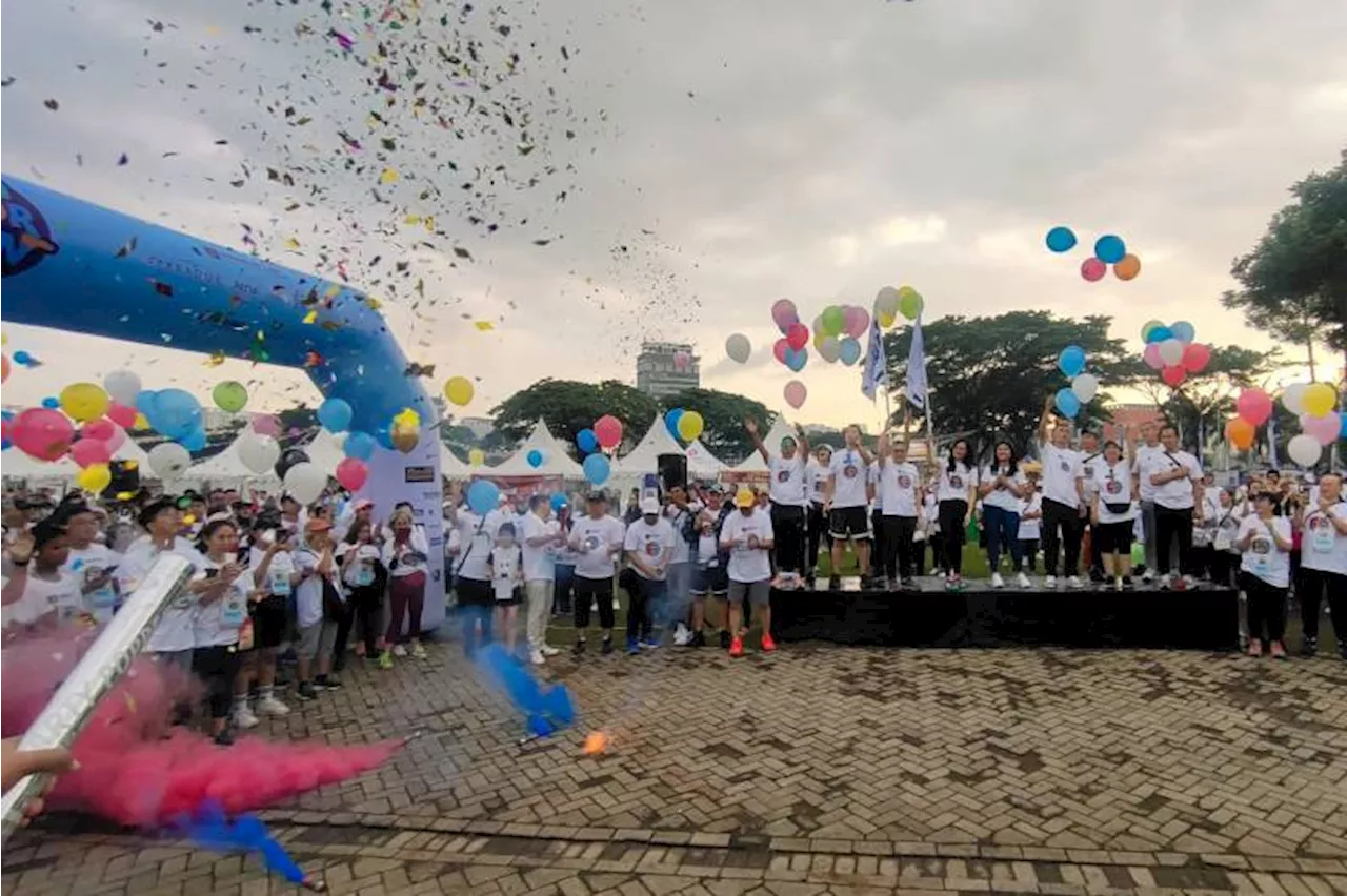 HUT ke-18 Paramount Enterprise, Padi Reborn Hibur Ribuan Peserta Fun Color Run 2024 Gading Serpong