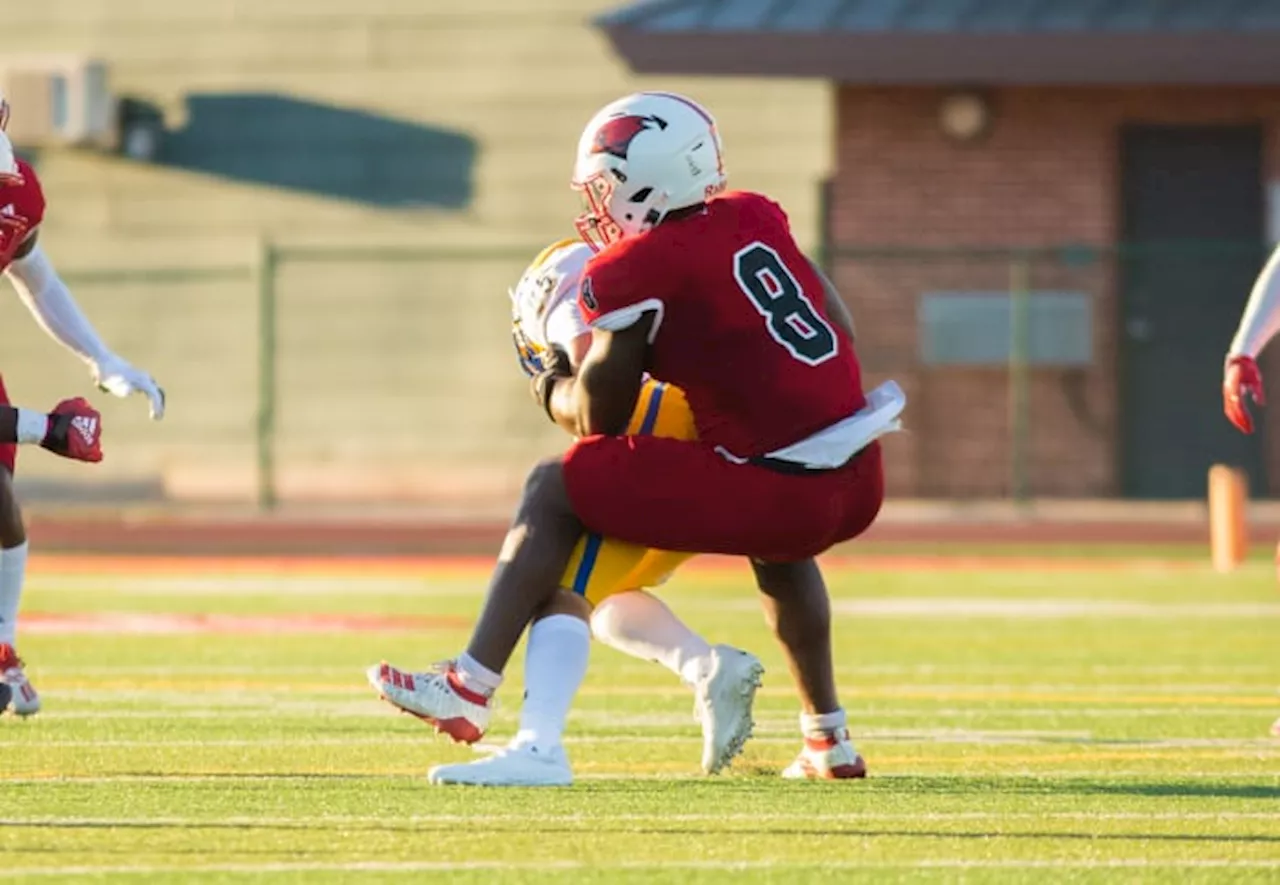 Calzada TD to Alexander sends Incarnate Word to FCS quarterfinal with win over Villanova