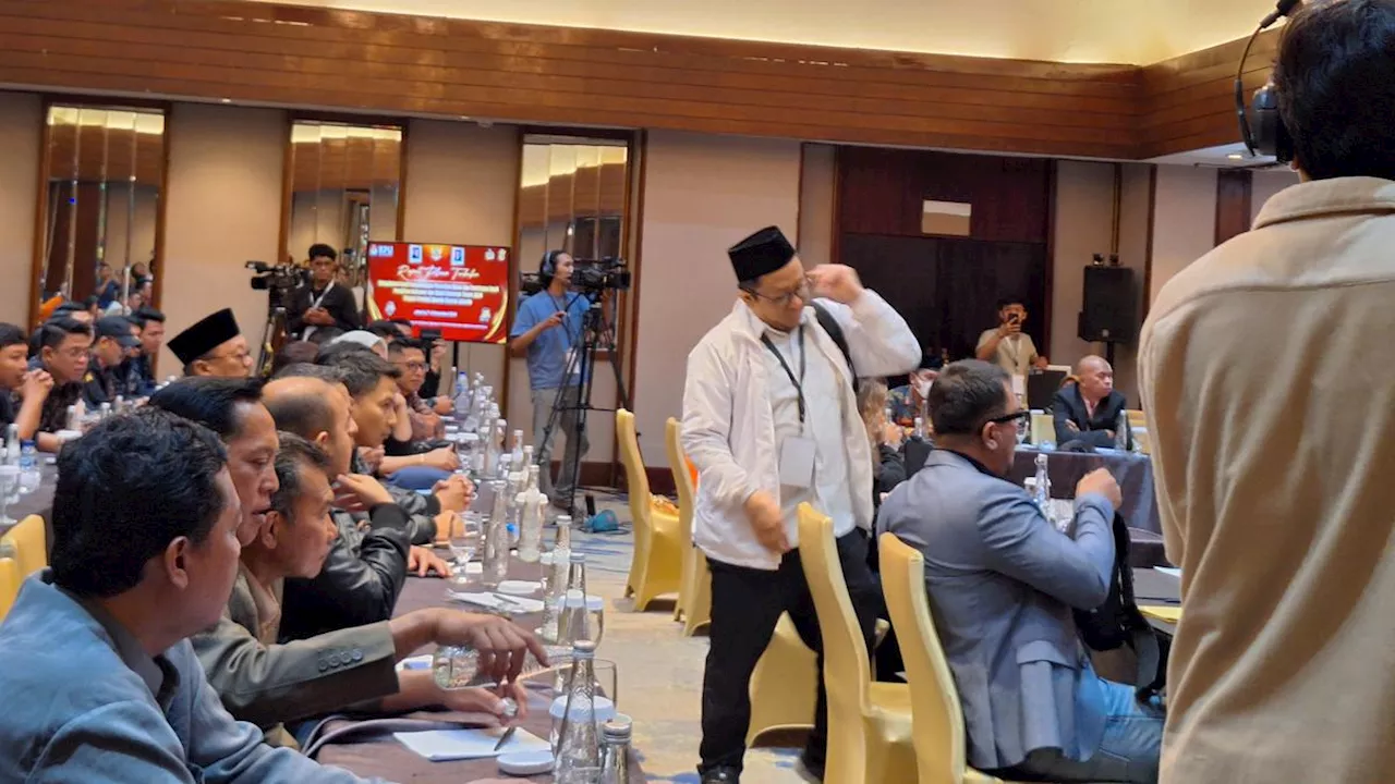 Tim Ridwan Kamil-Suswono Walk Out saat Rapat Penetapan Hasil Pilkada Jakarta 2024