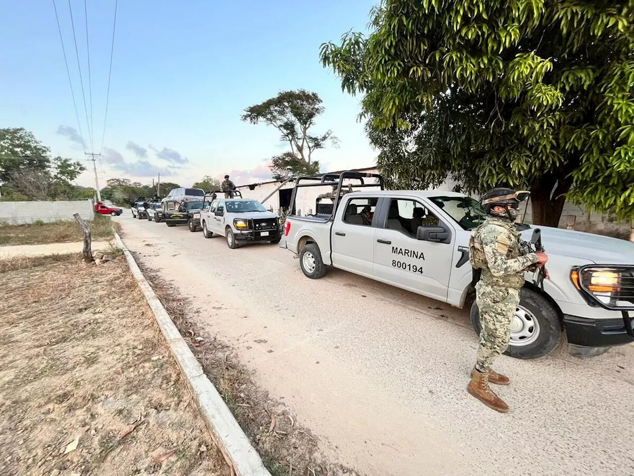 Semar asegura armas, vehículos y narcóticos en Guerrero y Oaxaca