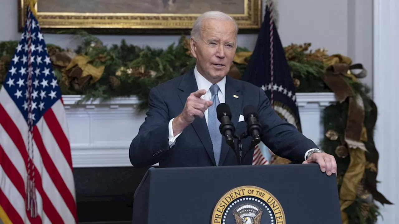 Biden over val regime-Assad: 'gerechtigheid' • Rebellenleider spreekt in moskee Damascus