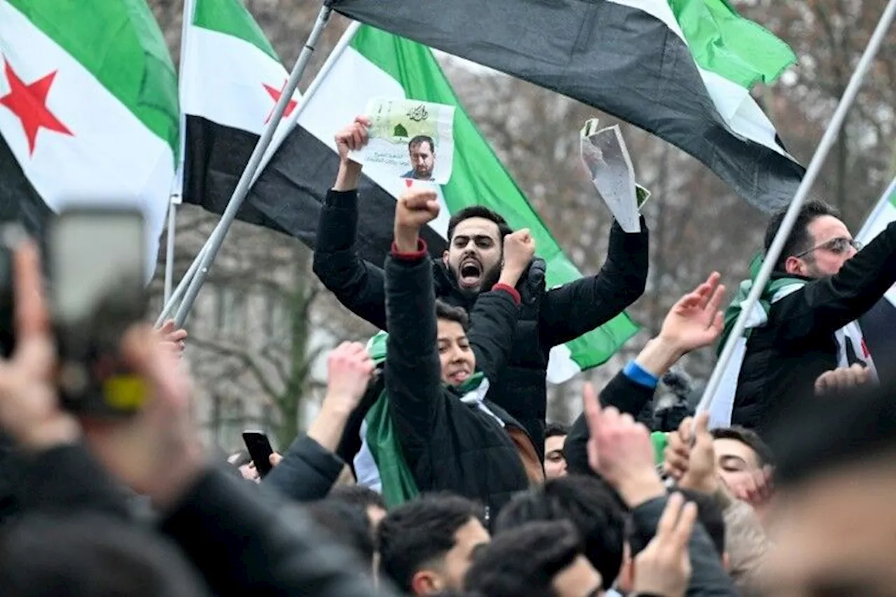 Des milliers de Syriens exultent à Berlin après la chute d'Assad