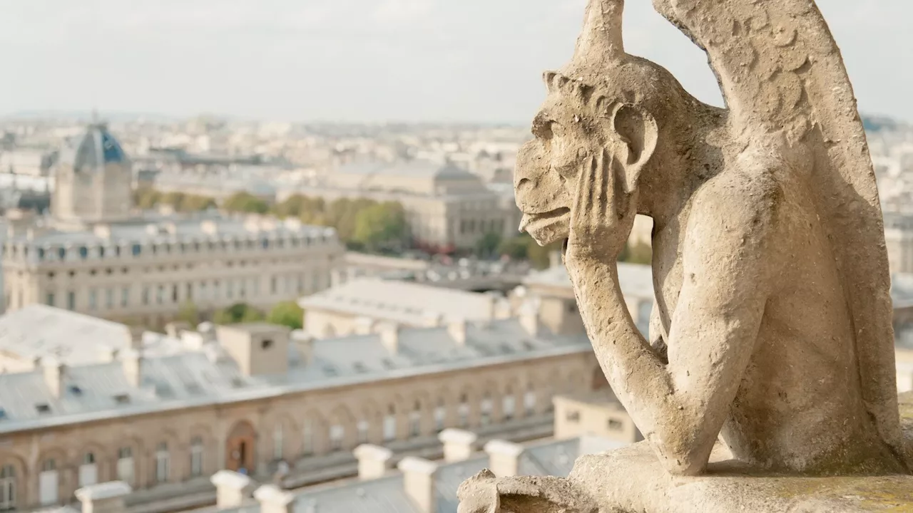 Viollet-le-Duc au chevet de la cathédrale Notre-Dame de Paris