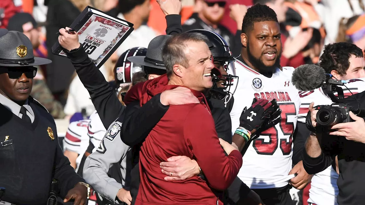 South Carolina Gamecocks Finish Top 15 in College Football Playoff Rankings