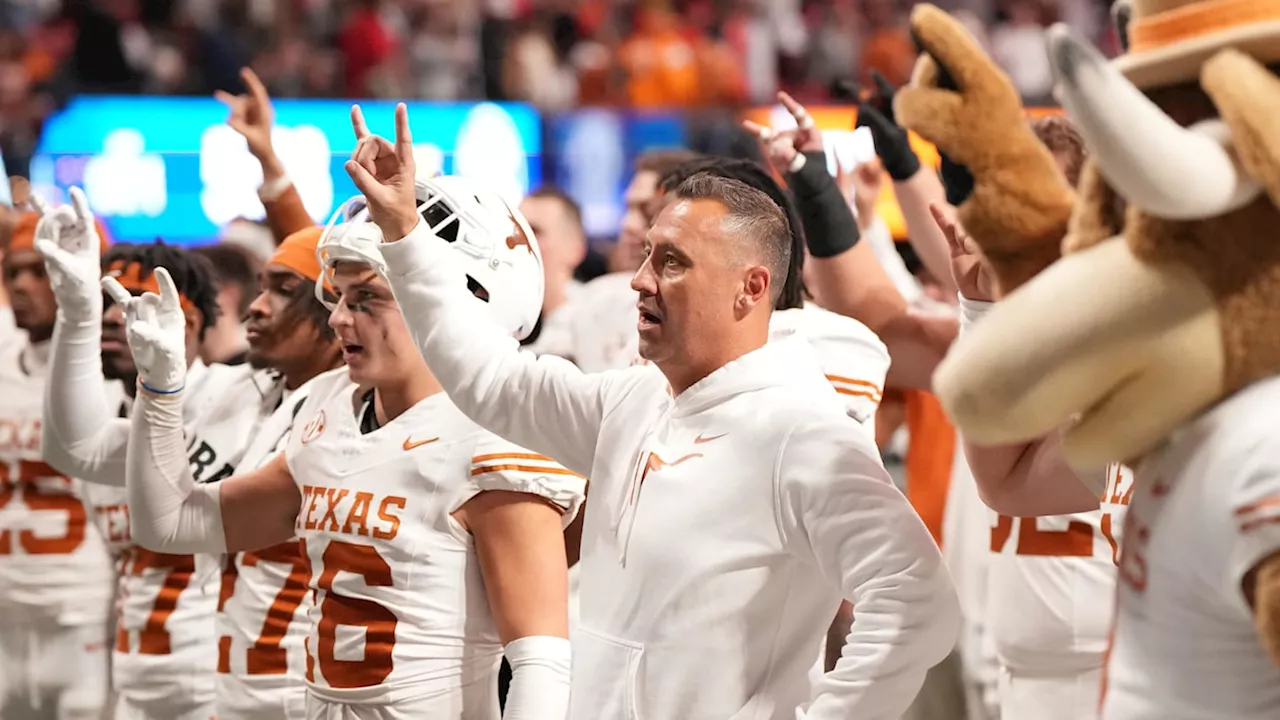 Texas Longhorns Rank No. 5 in CFP Poll, Earn 1st Round Home Game vs. Clemson Tigers