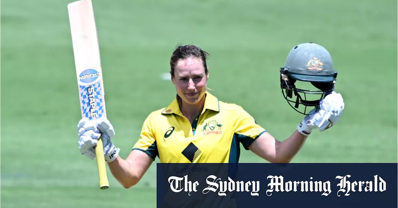 Voll gold: Records broken as Ellyse Perry, young gun fire Aussies to huge win over India