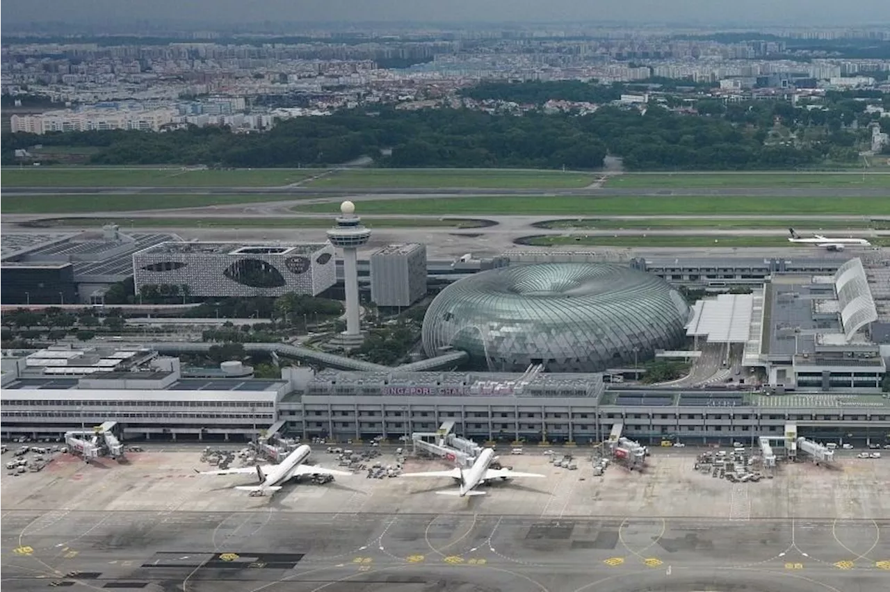 Australian man to be charged over making crash threat on flight departing Changi Airport