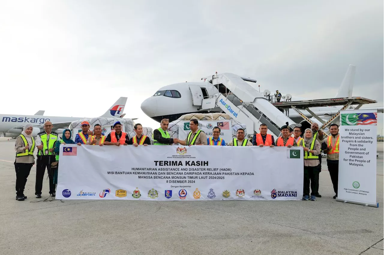 Pakistan delivers 40 tonnes of flood aid to Malaysia