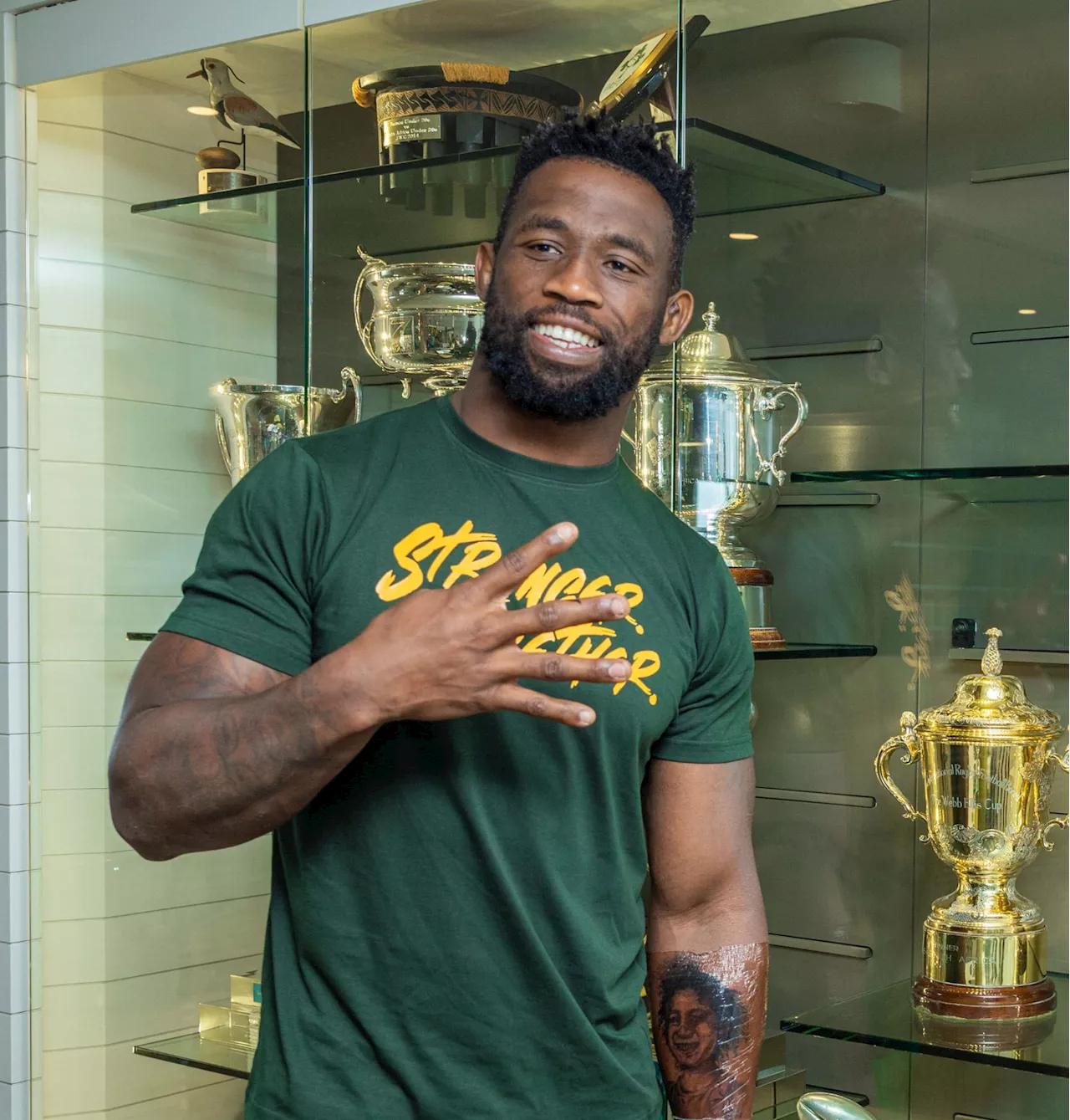 Siya Kolisi: Springbok captains house, cars and salary revealed