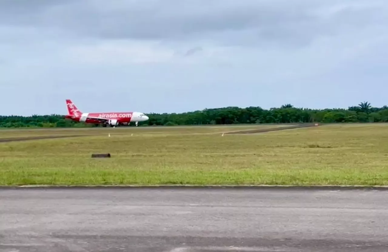 Pesawat AirAsia berpatah balik, 170 penumpang selamat