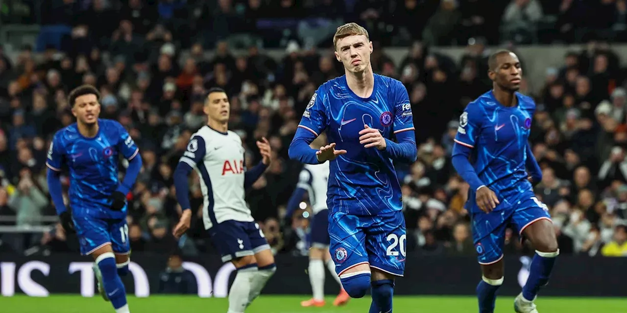 Palmer leidt Chelsea naar zege op Spurs, opnieuw blessurezorgen voor Van de Ven