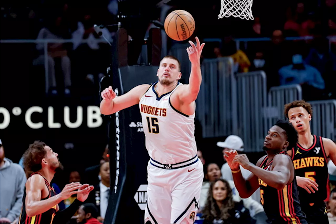 Basket: Nba, con un super-Jokic Denver strapazza Atlanta