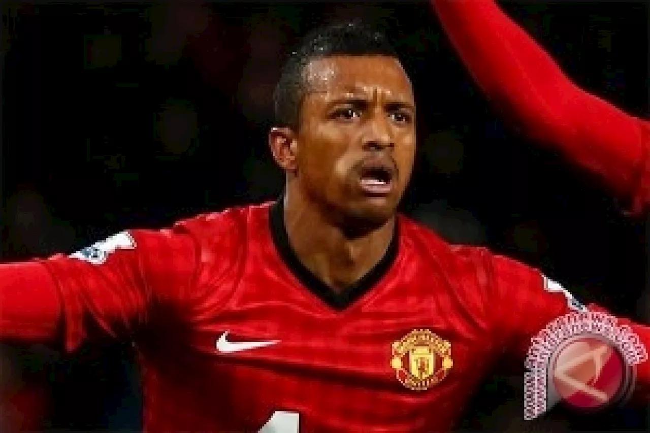 Eks bintang MU Luis Nani pensiun dari sepak bola profesional