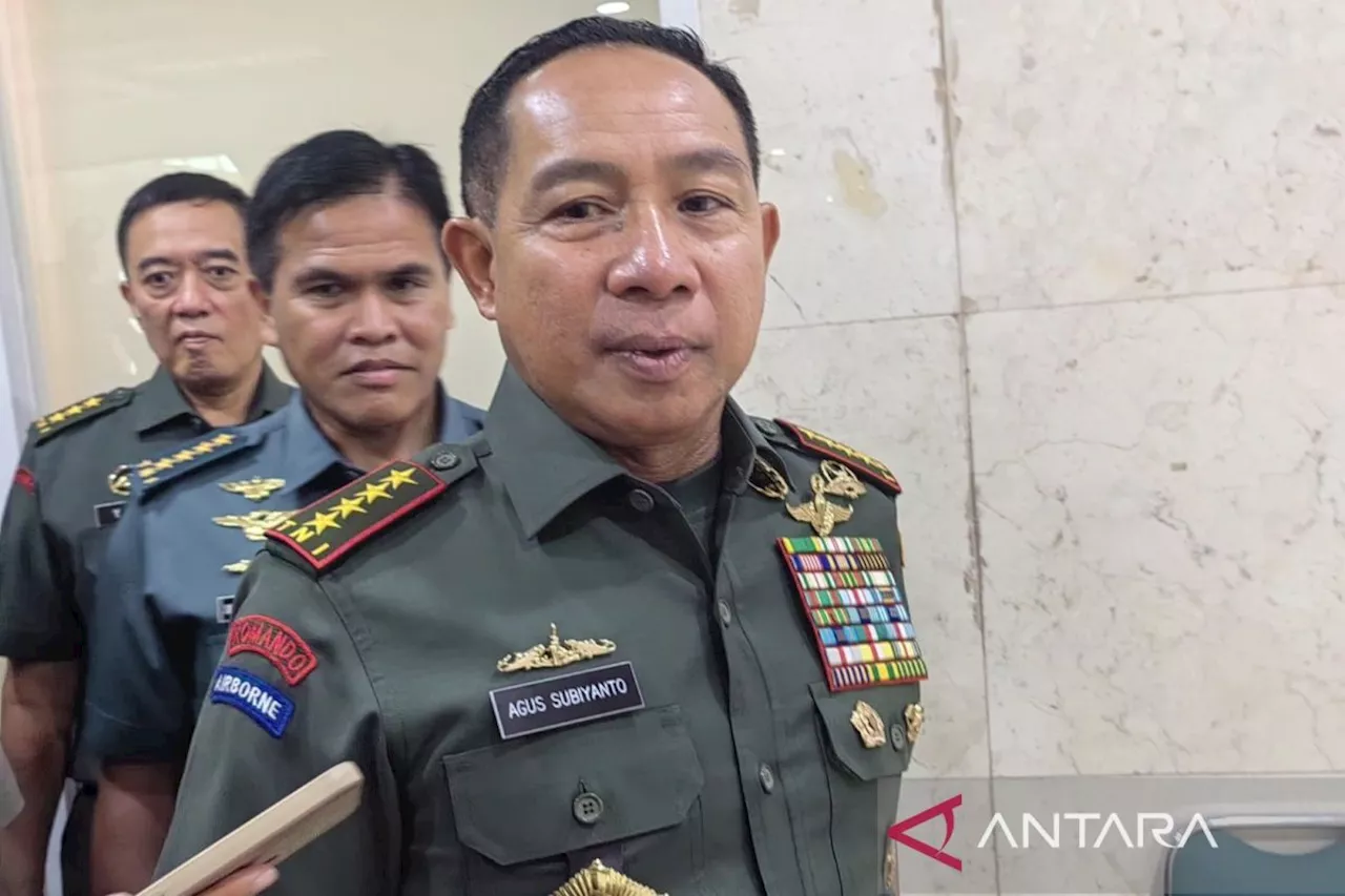 Panglima TNI mutasi 300 pati, termasuk Pangkostrad