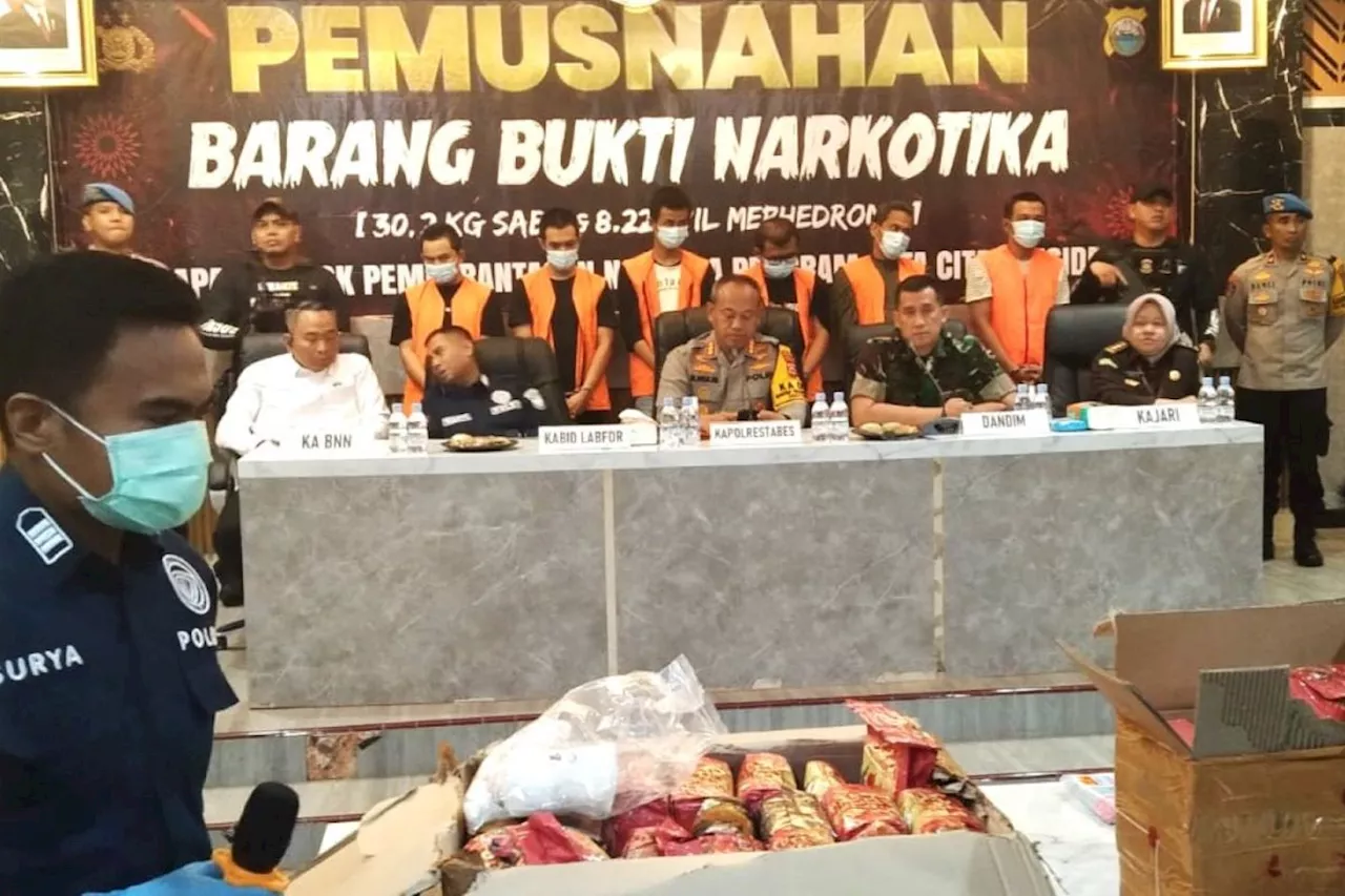 Polrestabes Makassar musnahkan 30,2 kilogram sabu dan ribuan ekstasi