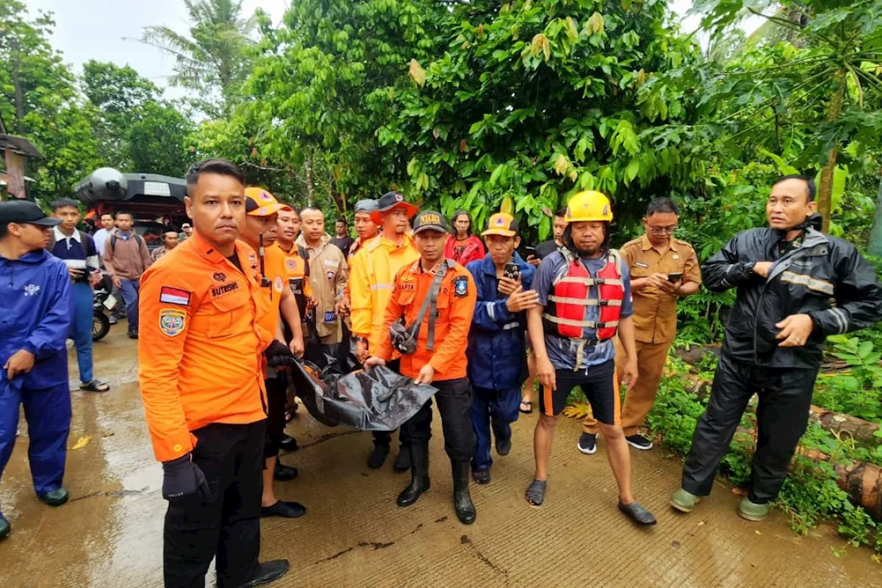 Satu bocah SD hanyut di sungai di Serang ditemukan meninggal dunia