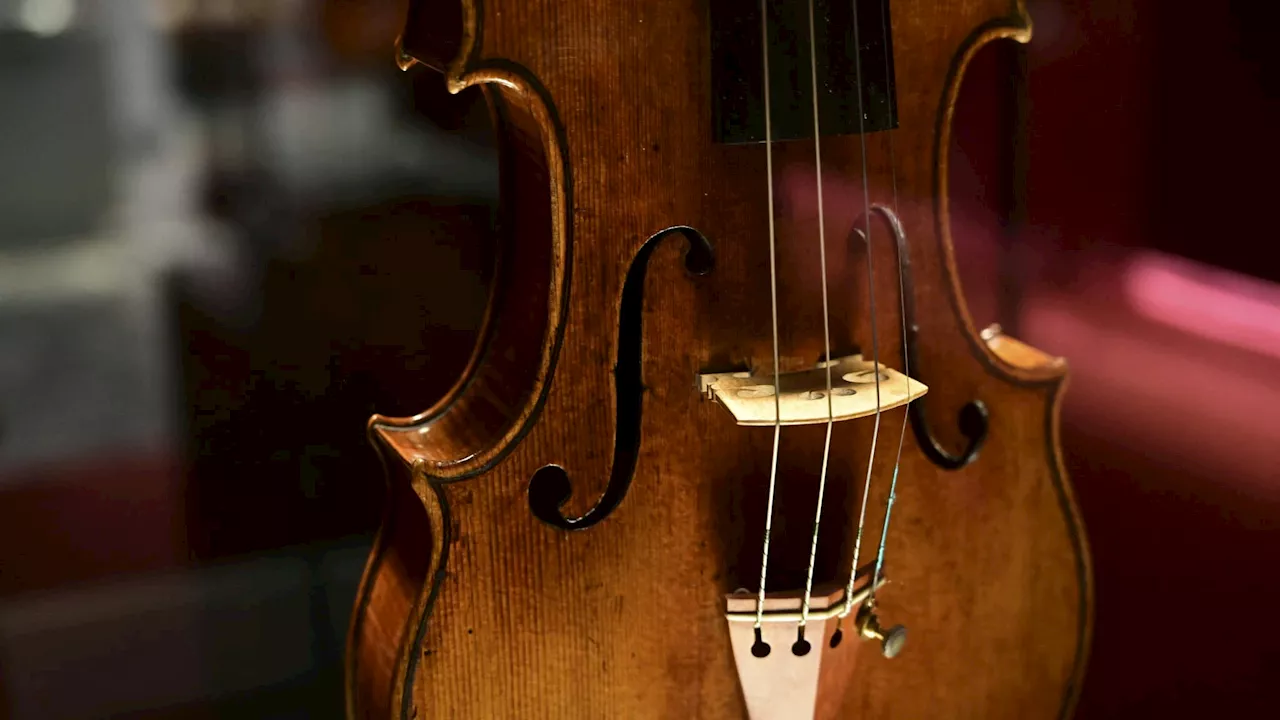 Volé en 2020, un violon datant de 1749 retrouve son propriétaire quatre ans plus tard