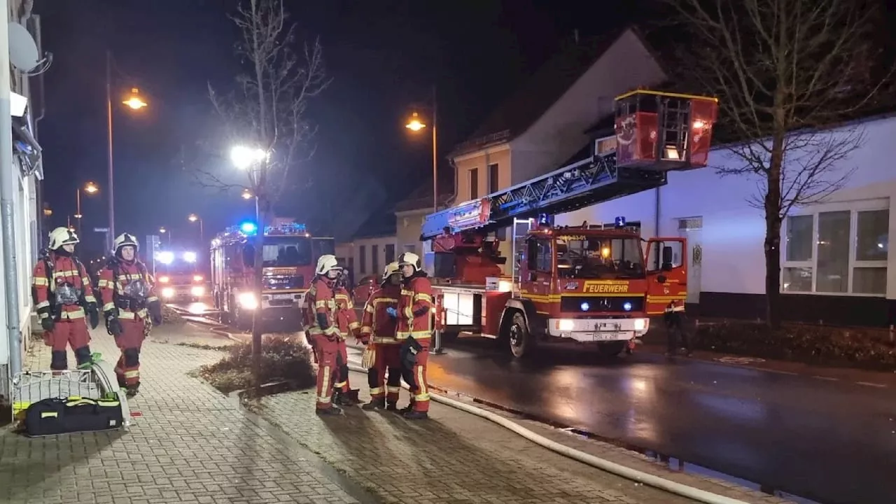 Feuer in Dessau-Roßlau: Mann (81) stirbt bei Wohnungsbrand