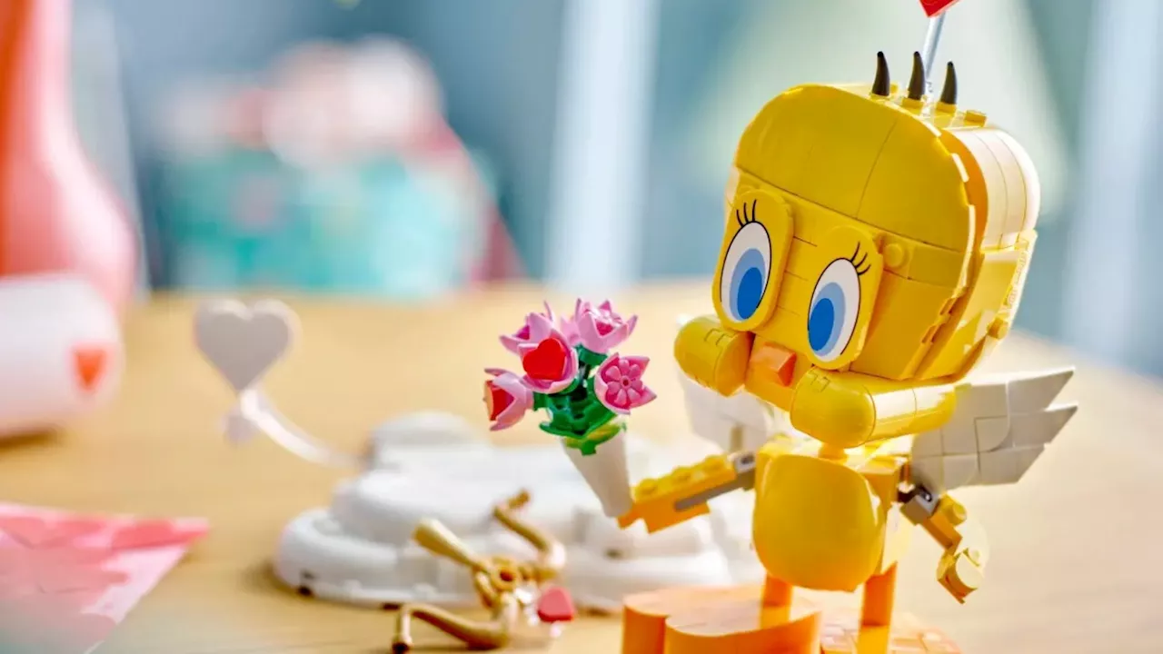 Tweety Bird Comes to LEGO with New Valentine's Looney Tunes Set 