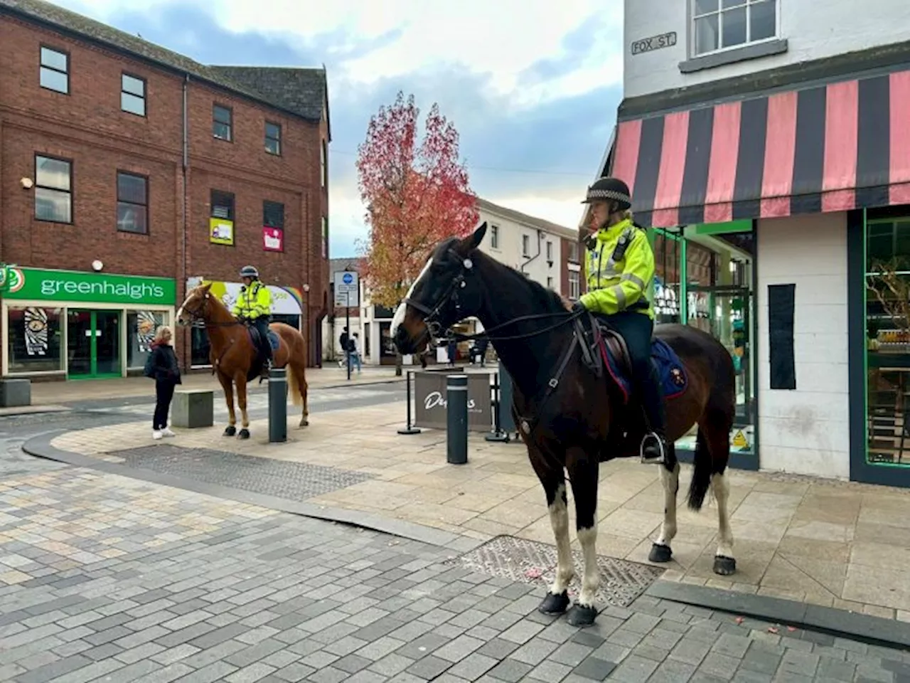 Five teenagers and one woman arrested in weekend disorder on Fishergate and Avenham Park