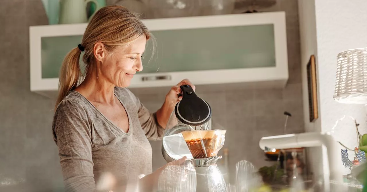 Darum solltest du beim Kaffeekochen kein Leitungswasser verwenden