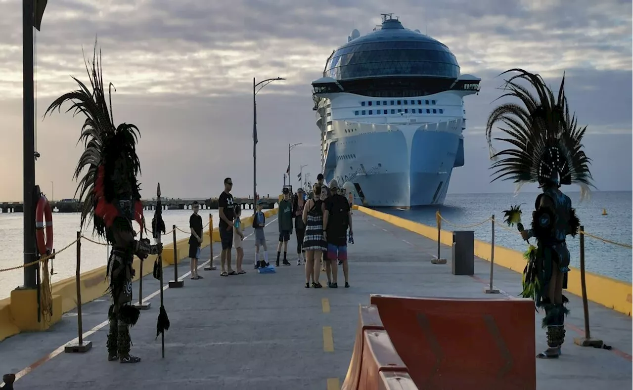 Retrasan impuesto a cruceristas en México; navieras advierten “impacto devastador”