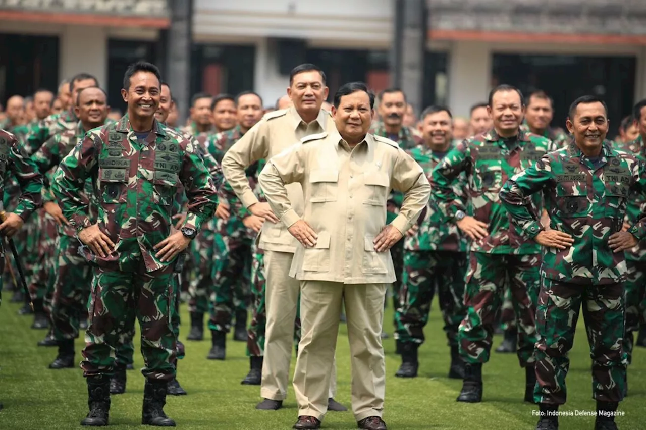 300 Jenderal Diganti pada Mutasi TNI Pertama di Masa Prabowo, Adakah Perubahan ”Arah Angin”?