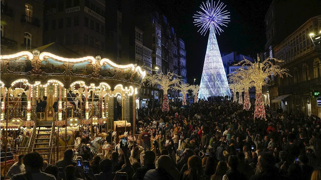 El puente de diciembre en Vigo: el atractivo de las luces de Navidad colapsa la ciudad