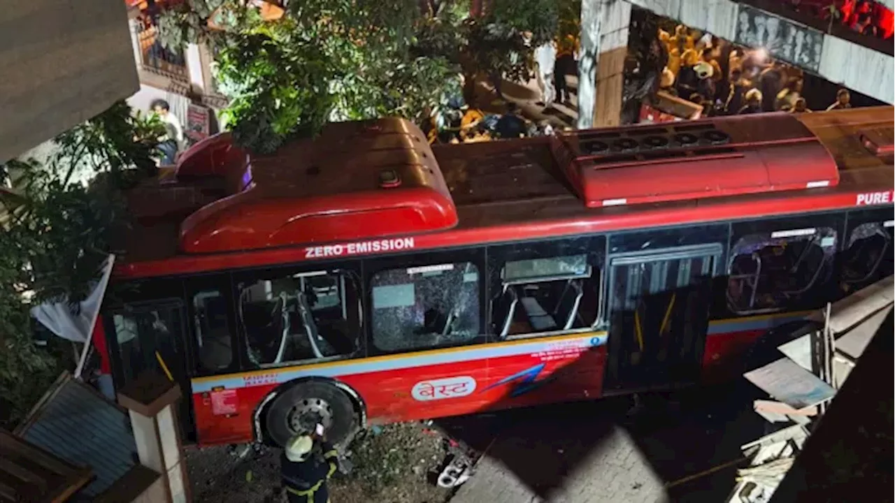 Mumbai Bus Accident: कुर्ला में बेकाबू बस ने 27 लोगों को कुचला, तीन की मौत